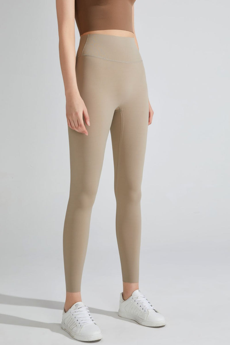 SEAMLESS Mid-Waisted Ultra Soft Active Leggings With Pockets